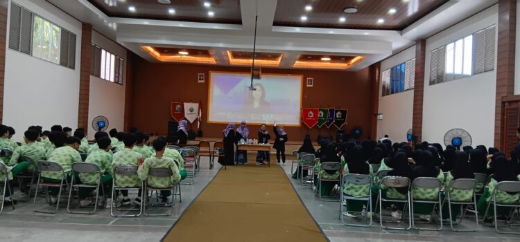 Kunjungan Sosialisasi Pemilahan Sampah Harum Asri di SMPIT Anugerah Insani Karadenan Cibinong Kunjungan Sosialisasi Pemilahan Sampah Harum Asri di SMPIT Anugerah Insani Karadenan Cibinong